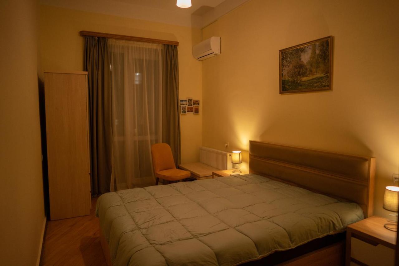 Guesthouse Hillside Tbilisi Esterno foto
