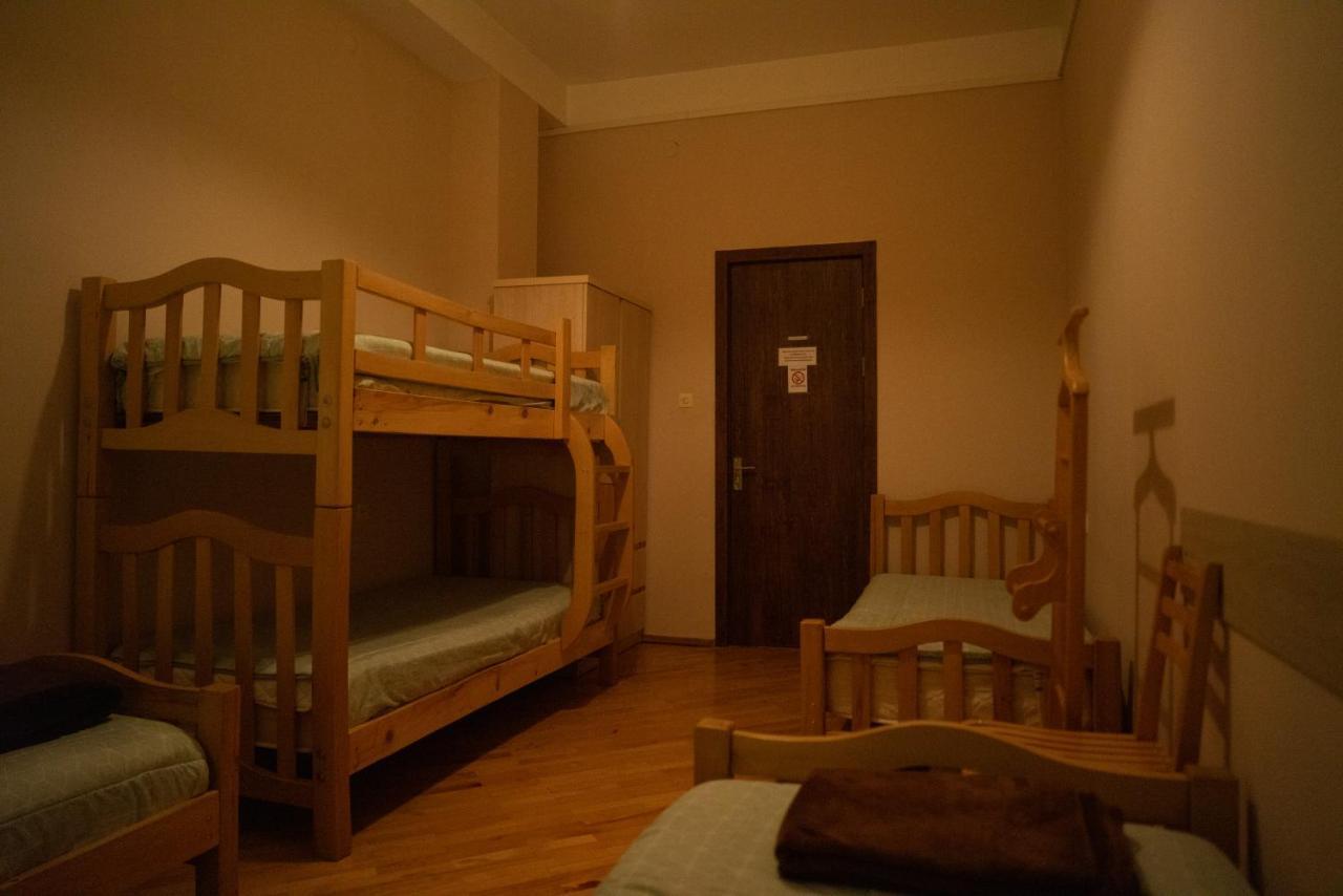 Guesthouse Hillside Tbilisi Esterno foto