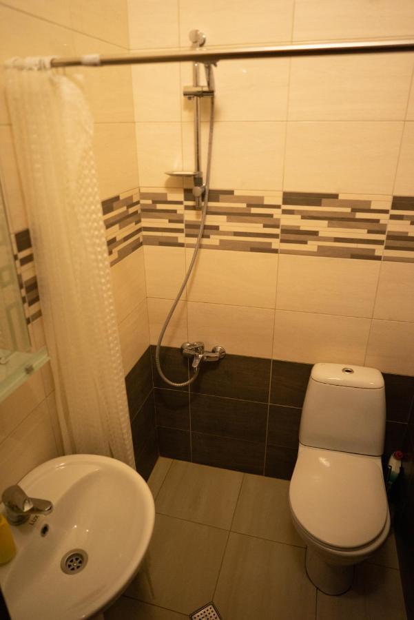 Guesthouse Hillside Tbilisi Esterno foto