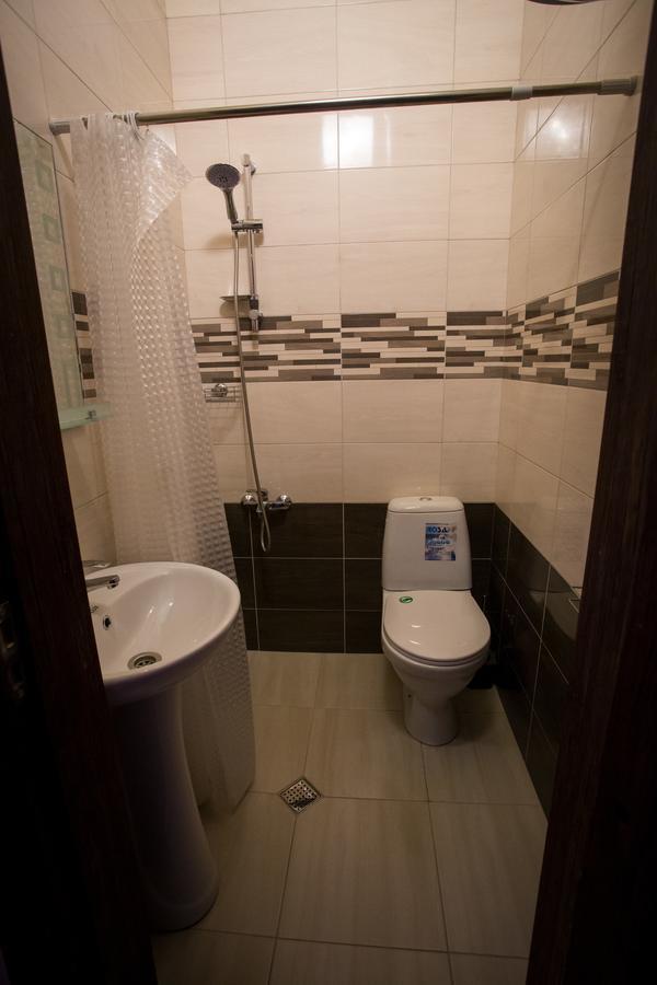 Guesthouse Hillside Tbilisi Esterno foto