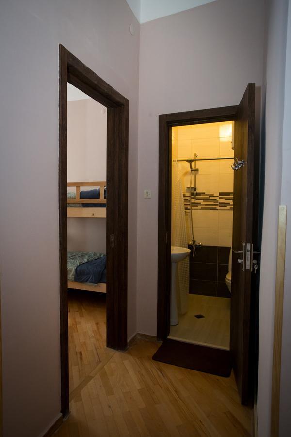 Guesthouse Hillside Tbilisi Esterno foto