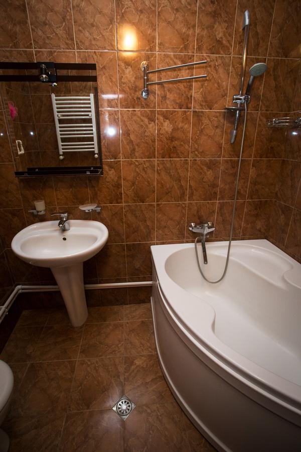 Guesthouse Hillside Tbilisi Esterno foto